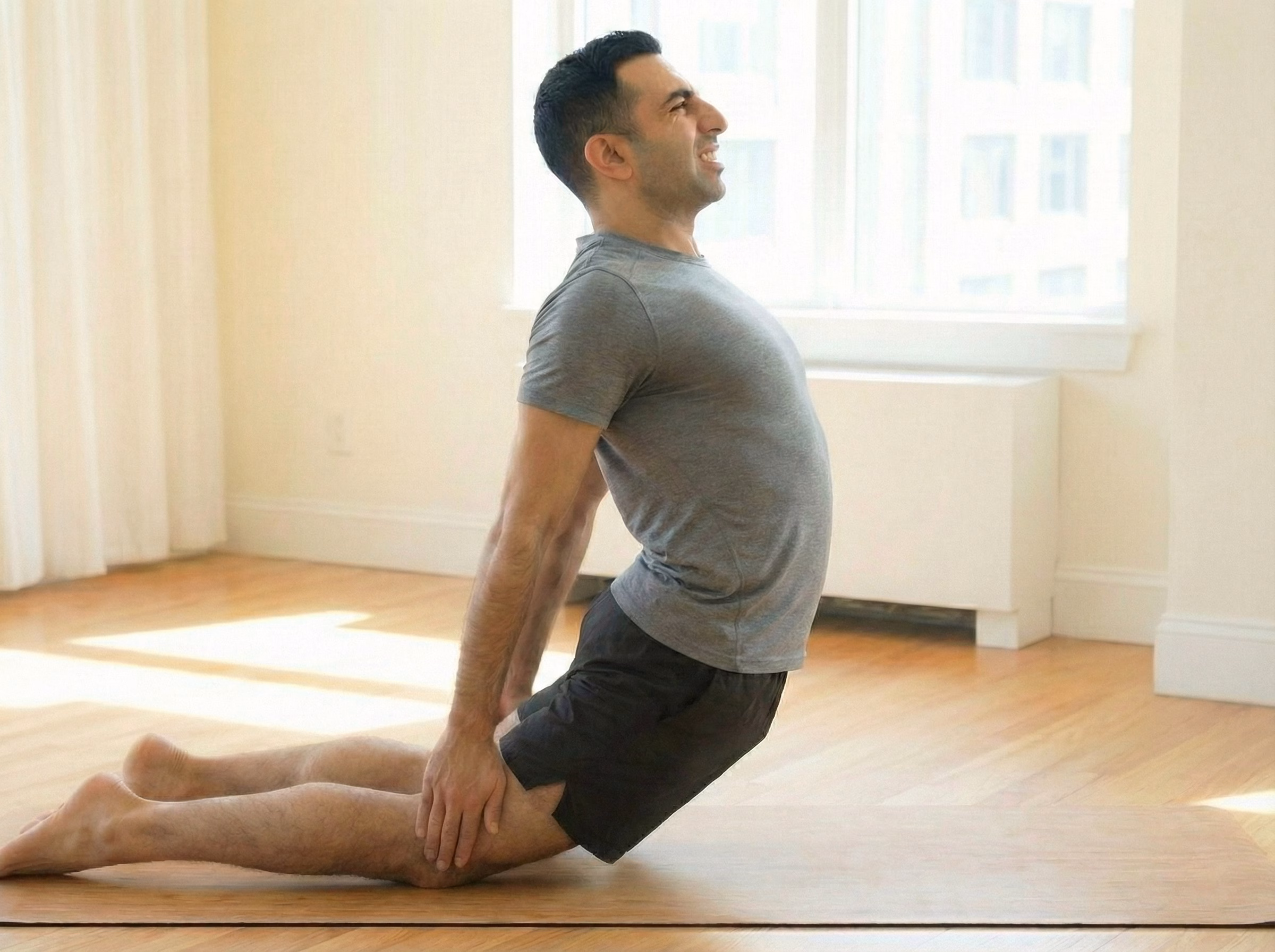 Mistake – Neck cranked back in backbend side view