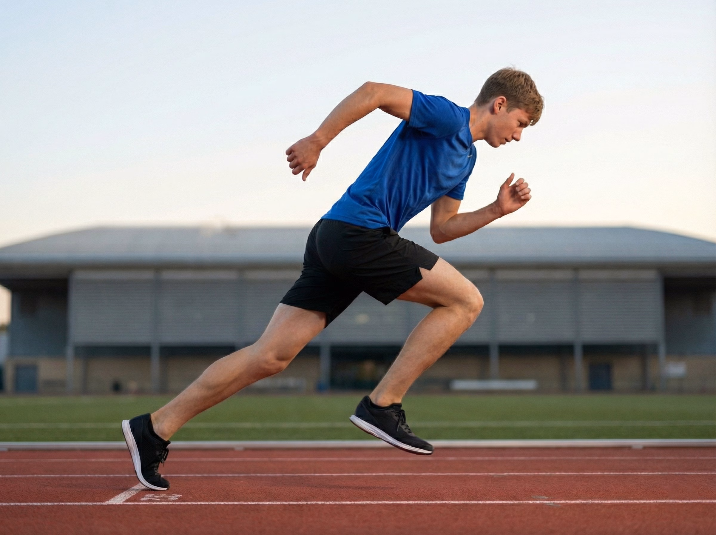 Step 2 – Teen at top speed with powerful upright sprint form