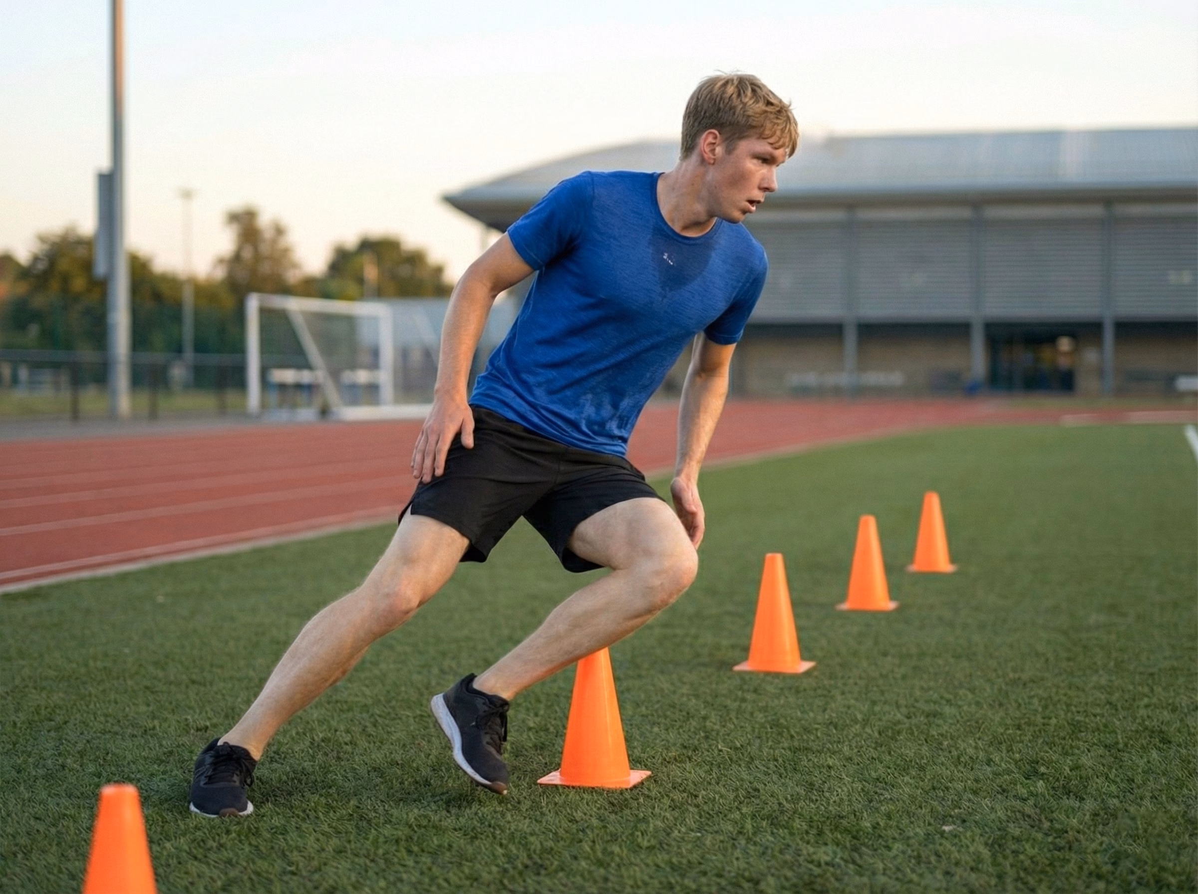 Shuttle sprints with quick change of direction for youth Growth Activation